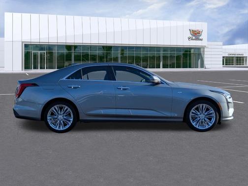 2023 Cadillac CT4 Premium Luxury