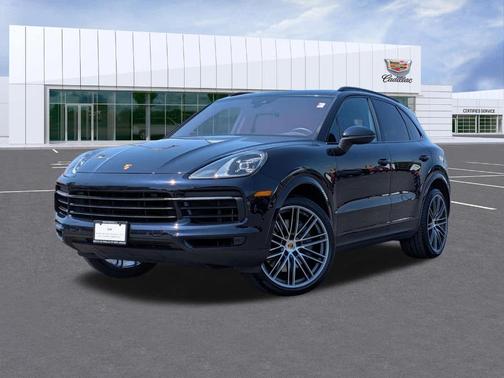 Moonlight Blue Metallic 2019 Porsche Cayenne S