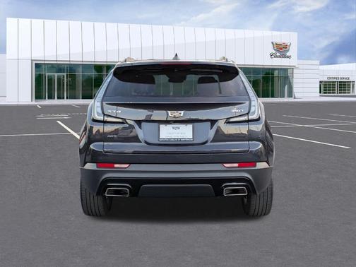 2023 Cadillac XT4 Sport