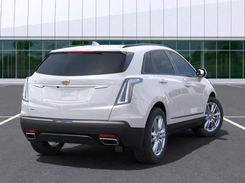 2025 Cadillac XT5 Sport