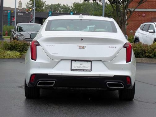 2022 Cadillac CT4 Luxury