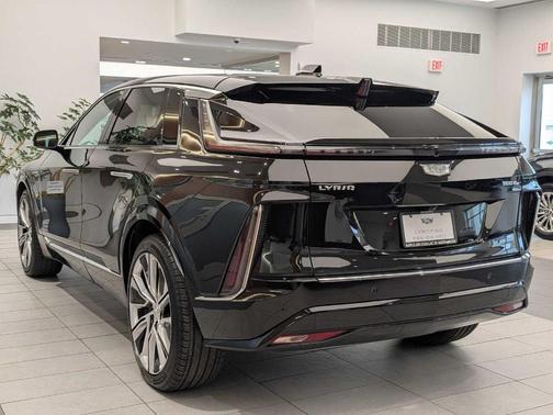 2024 Cadillac LYRIQ Luxury