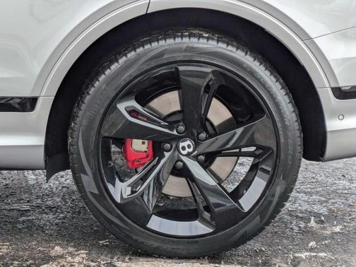 2025 Bentley Bentayga Azure