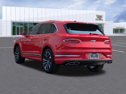 2024 Bentley Bentayga V8