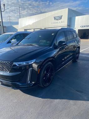 2022 Cadillac XT6 Premium Luxury AWD