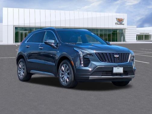 2021 Cadillac XT4 Premium Luxury