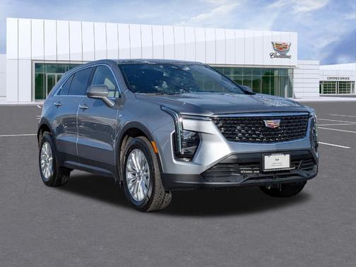 2024 Cadillac XT4 Luxury