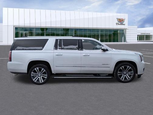 2017 GMC Yukon XL Denali