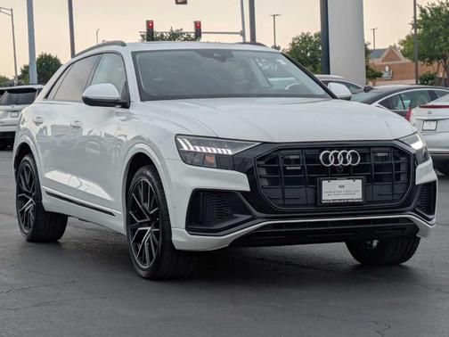 2019 Audi Q8 Prestige