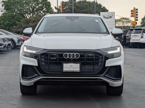 2019 Audi Q8 Prestige