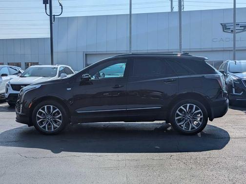 2021 Cadillac XT5 Sport