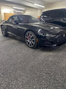 2023 Jaguar F-TYPE R