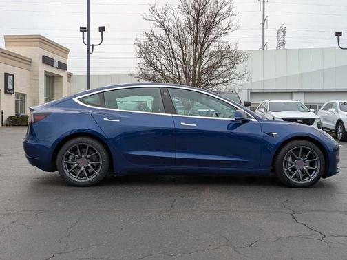 2020 Tesla Model 3 Long Range
