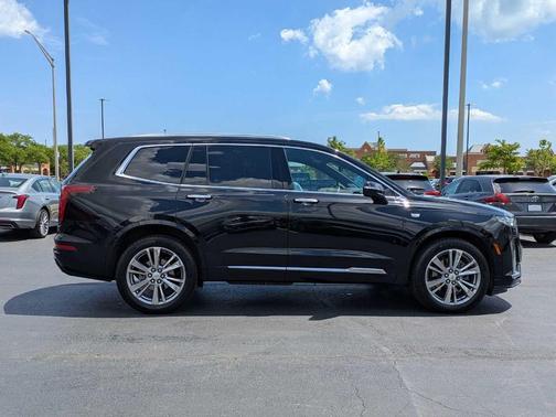 2023 Cadillac XT6 Premium Luxury AWD
