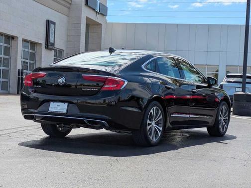 2017 Buick LaCrosse Essence