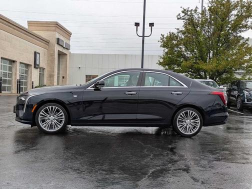 2021 Cadillac CT4 Premium Luxury