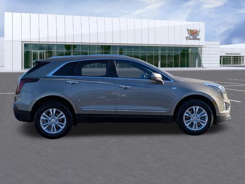 2023 Cadillac XT5 Luxury