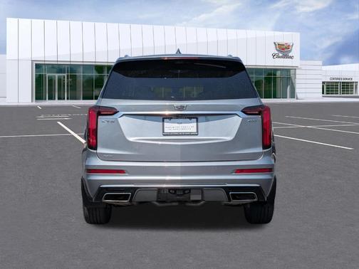 Silver Metallic 2023 Cadillac XT6 Premium Luxury AWD