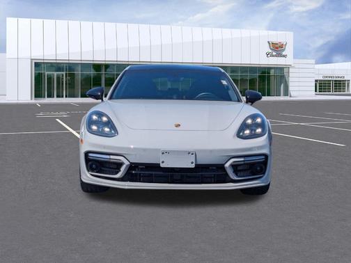 2021 Porsche Panamera GTS