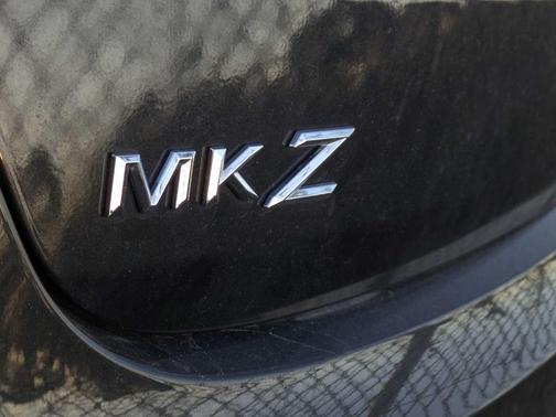 2014 Lincoln MKZ Base
