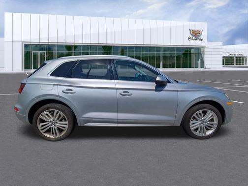2018 Audi Q5 2.0T Premium Plus