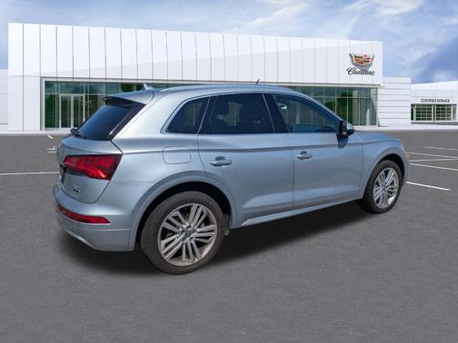 2018 Audi Q5 2.0T Premium Plus