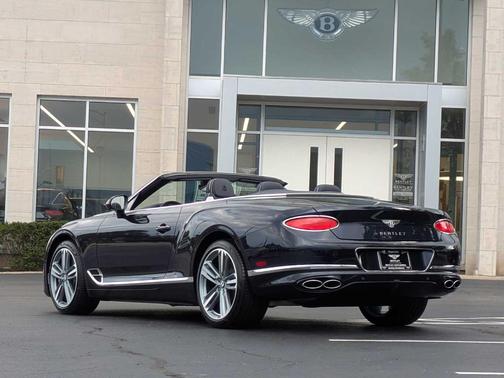 2024 Bentley Continental GT V8