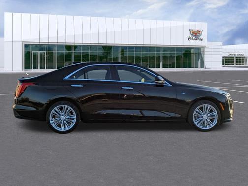 2022 Cadillac CT4 Premium Luxury