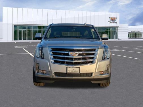 2017 Cadillac Escalade Luxury