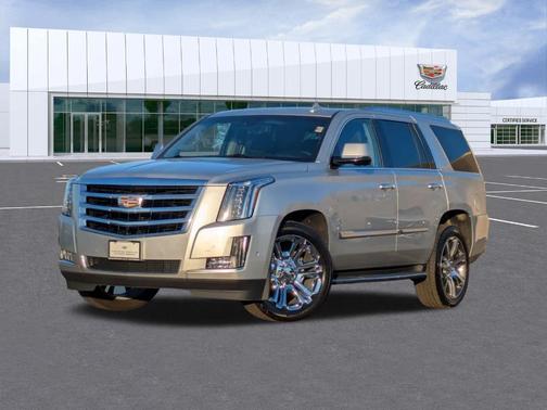 2017 Cadillac Escalade Luxury