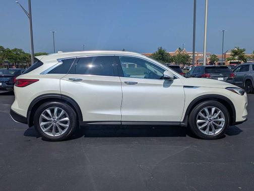 2019 INFINITI QX50 Luxe