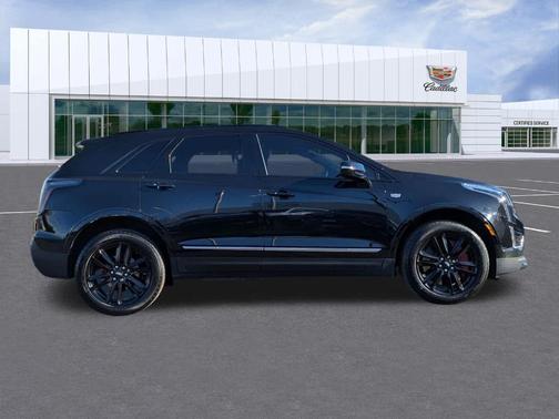 2023 Cadillac XT5 Sport