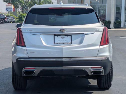 2020 Cadillac XT5 Premium Luxury