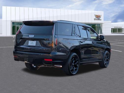 2023 Cadillac Escalade Sport
