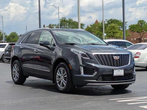 2023 Cadillac XT5 Premium Luxury