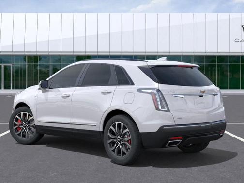 2025 Cadillac XT5 Sport