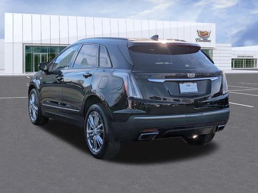 2023 Cadillac XT5 Sport