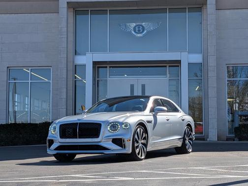 Moon 2026 Bentley Flying Spur