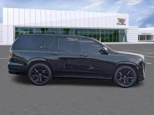 2022 Cadillac Escalade Sport