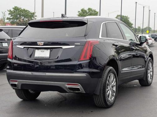 2022 Cadillac XT5 Premium Luxury