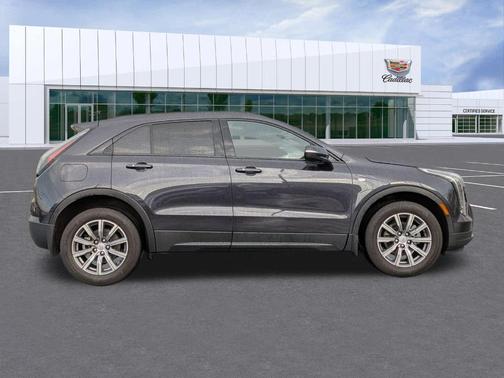 2023 Cadillac XT4 Sport