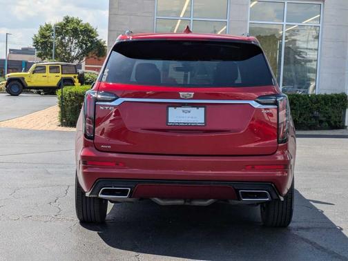 2024 Cadillac XT6 Sport AWD