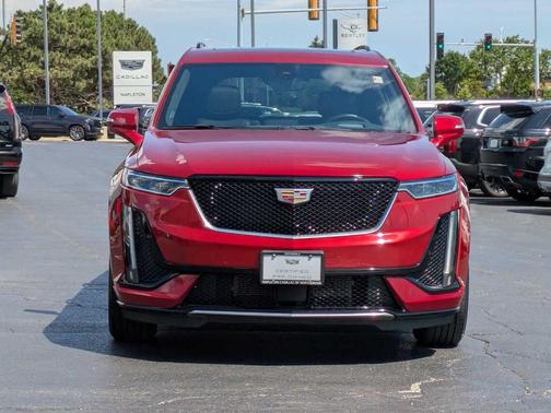2024 Cadillac XT6 Sport AWD