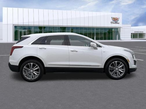 Crystal White Tri-Coat 2024 Cadillac XT5 Premium Luxury