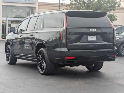 2022 Cadillac Escalade ESV Sport Platinum