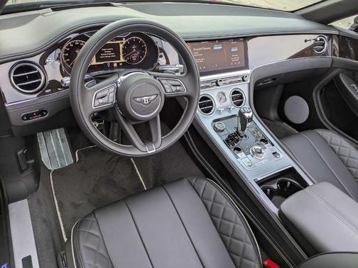 2022 Bentley Continental GT V8