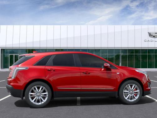 2025 Cadillac XT5 Sport