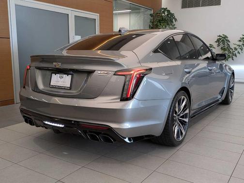 2024 Cadillac CT5-V Blackwing