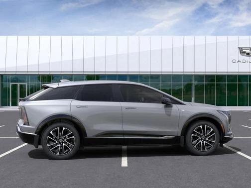 2025 Cadillac OPTIQ Sport