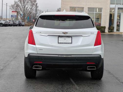 2017 Cadillac XT5 Premium Luxury